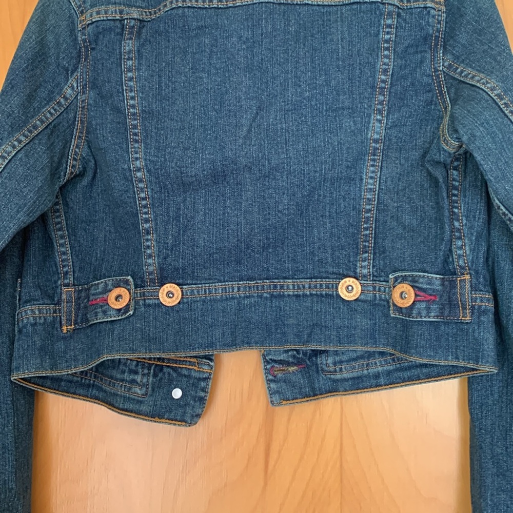 Levi’s Cropped Jean Jacket - image 7